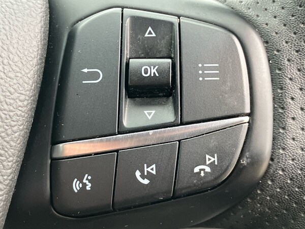 Used Ford Focus 2023 for sale - 75983538: Photo 43