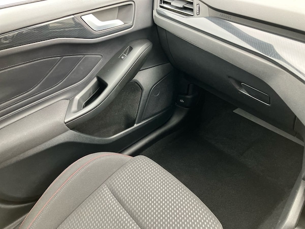 Used Ford Focus 2023 for sale - 75983538: Photo 60