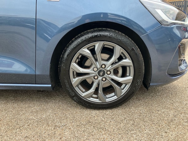 Used Ford Focus 2023 for sale - 75983538: Photo 8