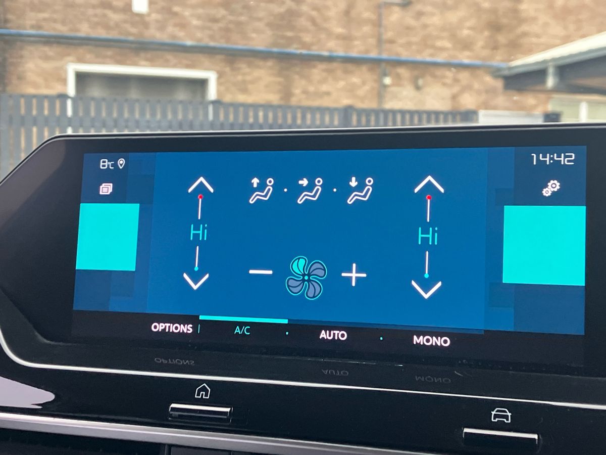 Used Citroen C4 2022 for sale - 76905617: Photo 12