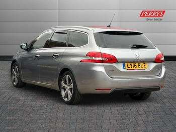 Used Peugeot 308 2016 for sale - 76518218: Photo