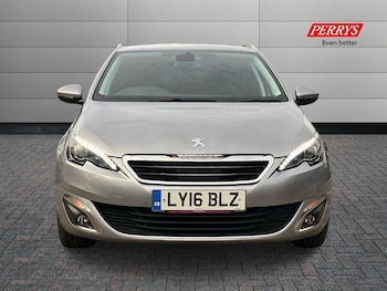 Used Peugeot 308 2016 for sale - 76518218: Photo