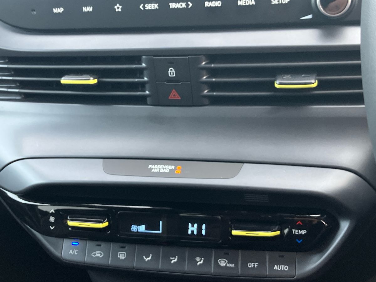 Used Hyundai i20 2024 for sale - 76905625: Photo 12