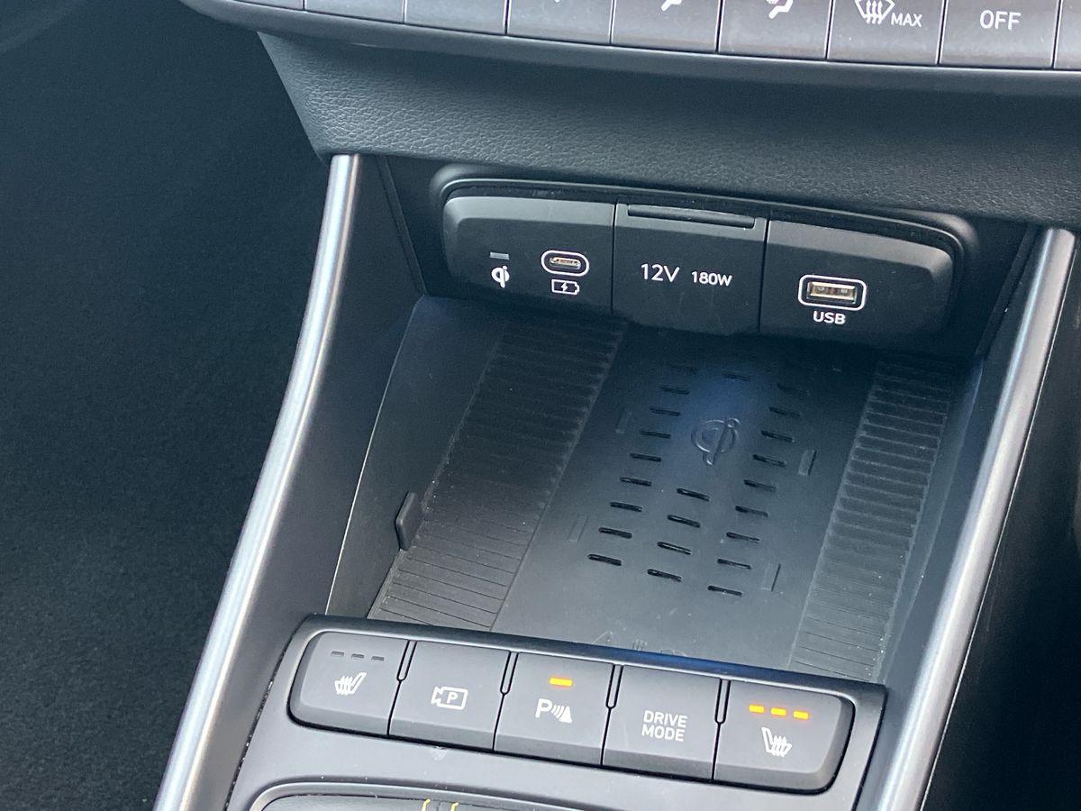 Used Hyundai i20 2024 for sale - 76905625: Photo 56