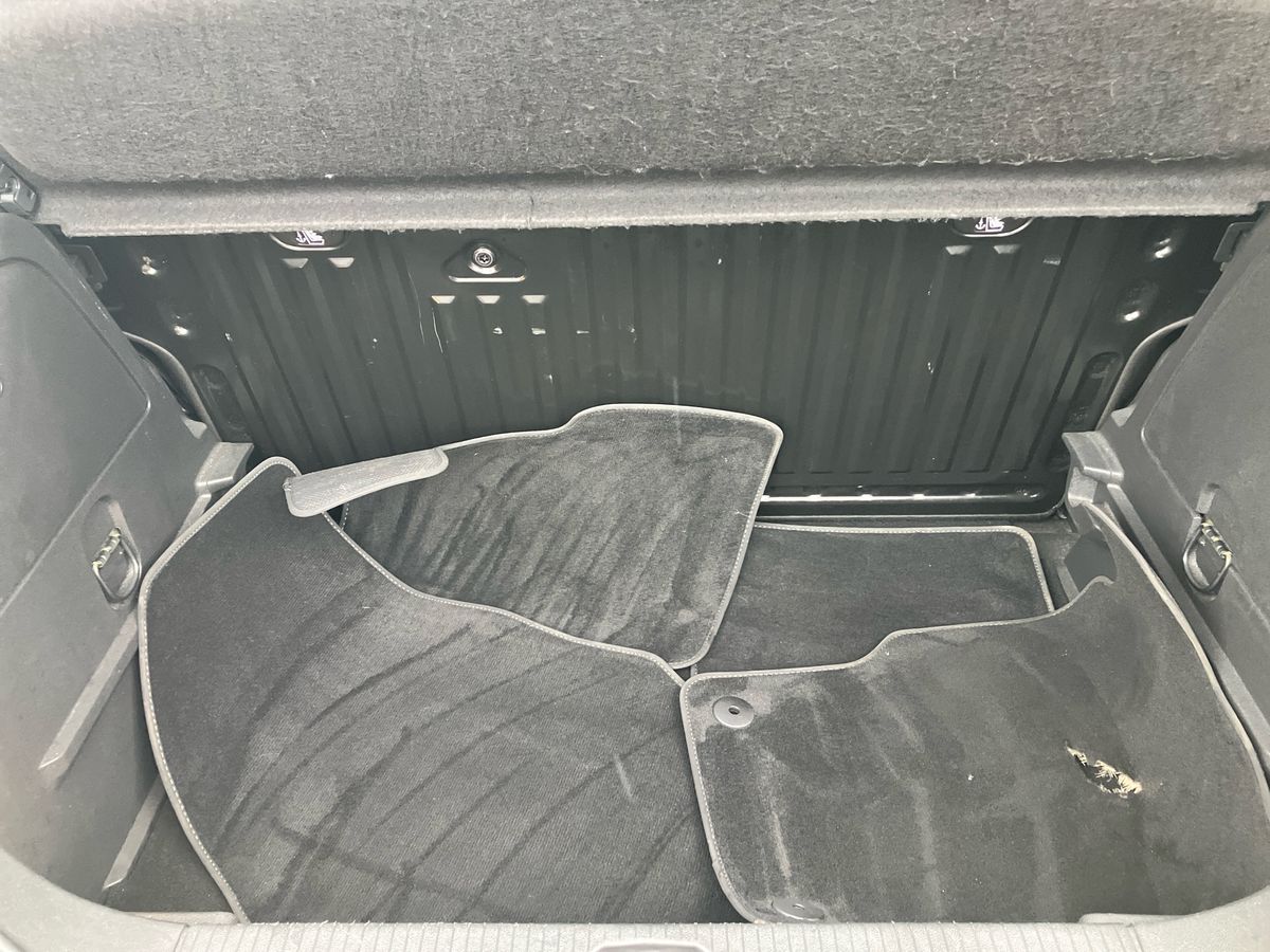 Used Vauxhall Corsa 2018 for sale - 77340928: Photo 20