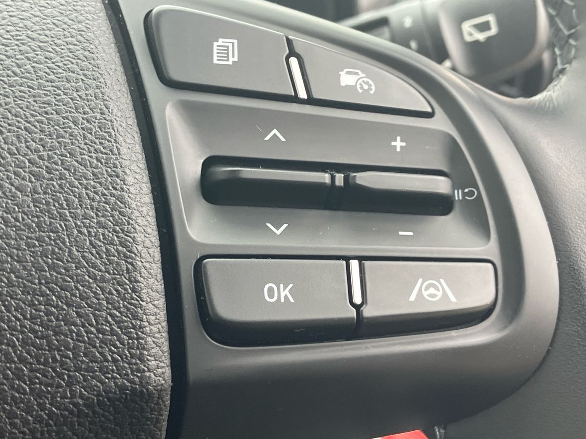 Used Hyundai i10 2023 for sale - 76192315: Photo 36