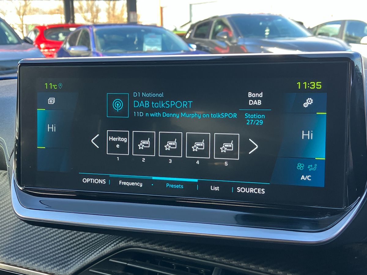 Used Peugeot 2008 2022 for sale - 77148762: Photo 10