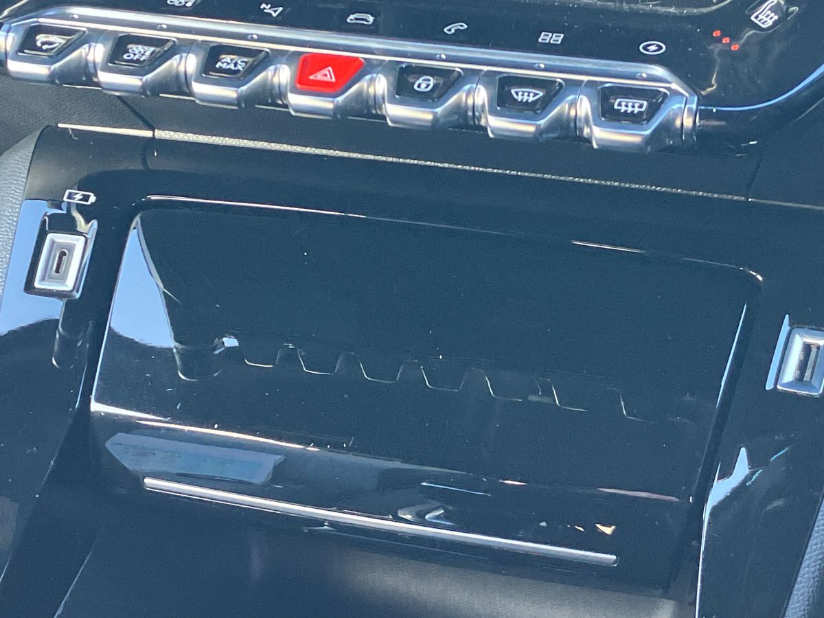 Used Peugeot 2008 2022 for sale - 77148762: Photo 54