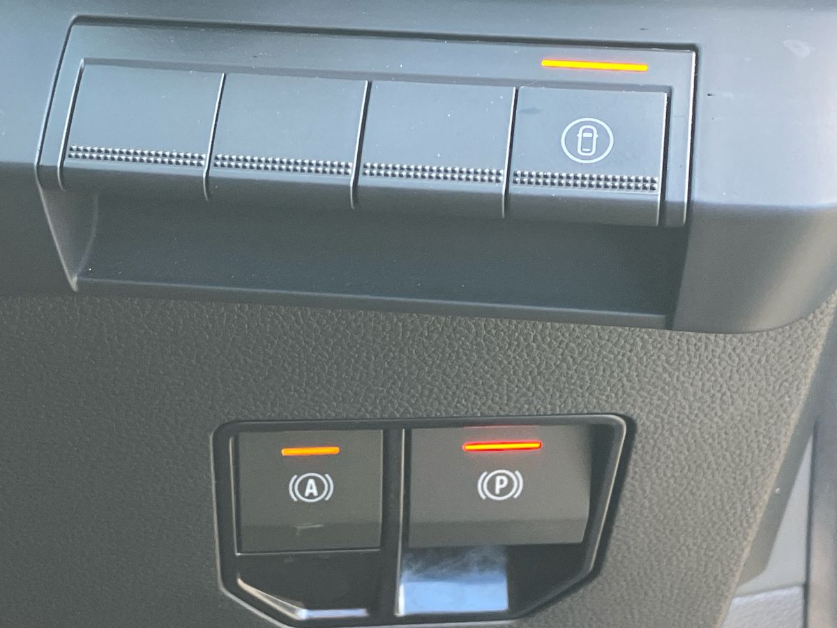 Used Renault Megane E Tech 2025 for sale - 76491082: Photo 41