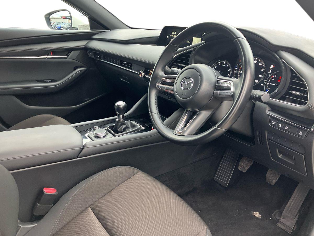 Used Mazda Mazda3 2021 for sale - 76128510: Photo 8