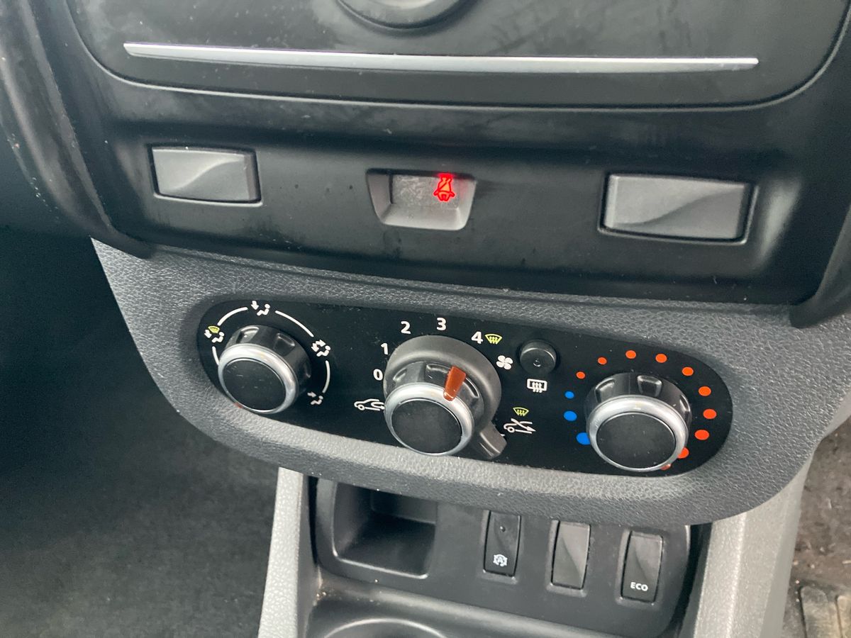 Used Dacia Duster 2017 for sale - 76958034: Photo 12