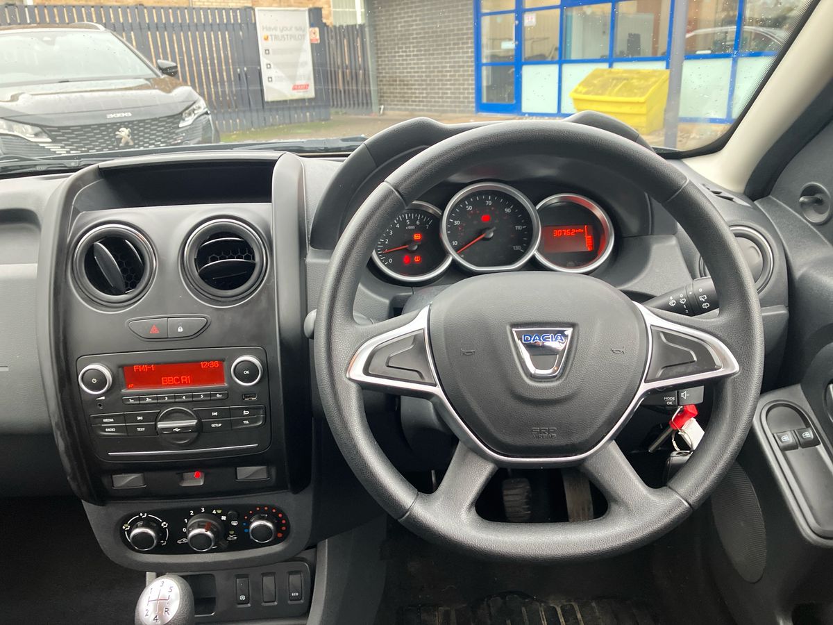 Used Dacia Duster 2017 for sale - 76958034: Photo 15