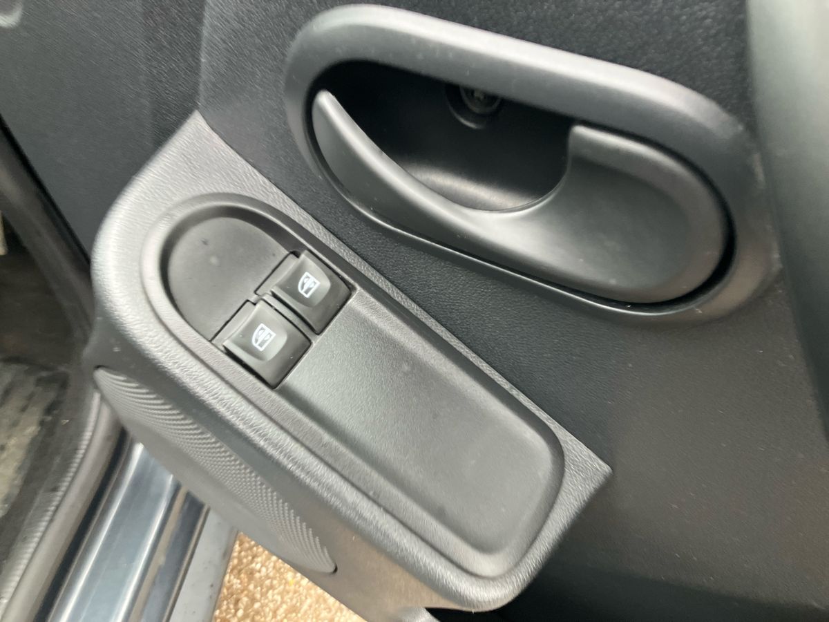 Used Dacia Duster 2017 for sale - 76958034: Photo 18