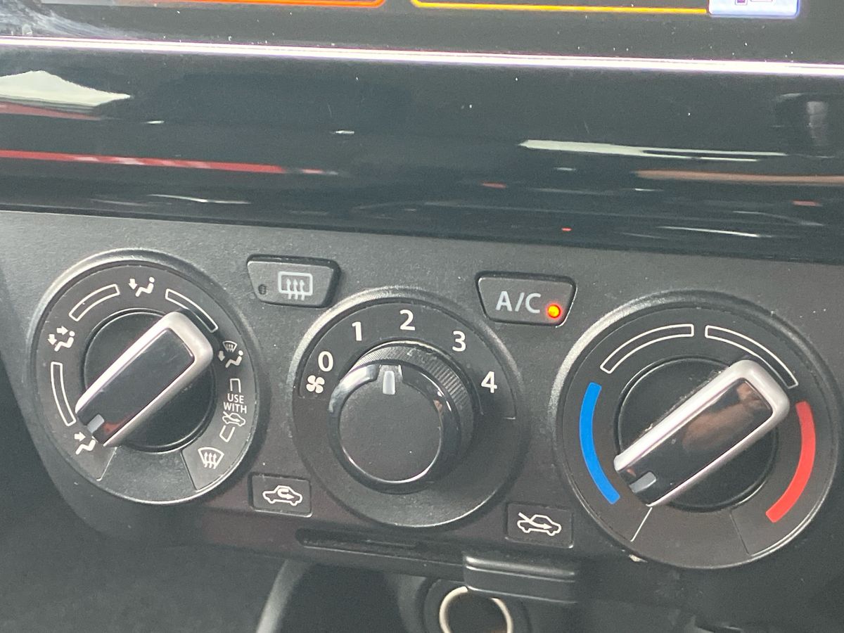 Used Suzuki Swift 2022 for sale - 76577569: Photo 12