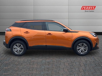 Used Peugeot 2008 2023 for sale - 76045418: Photo 3