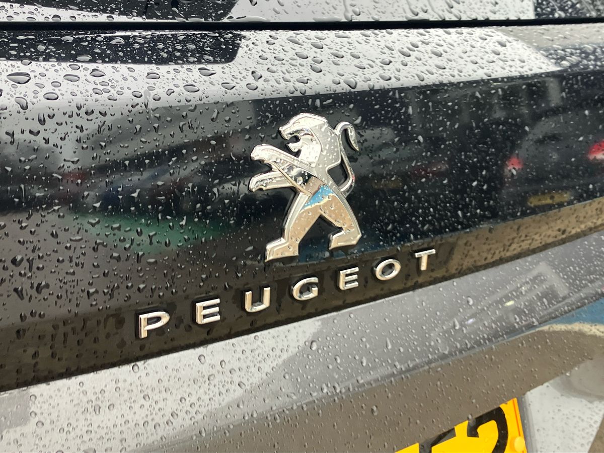 Used Peugeot 3008 2022 for sale - 76958040: Photo 21