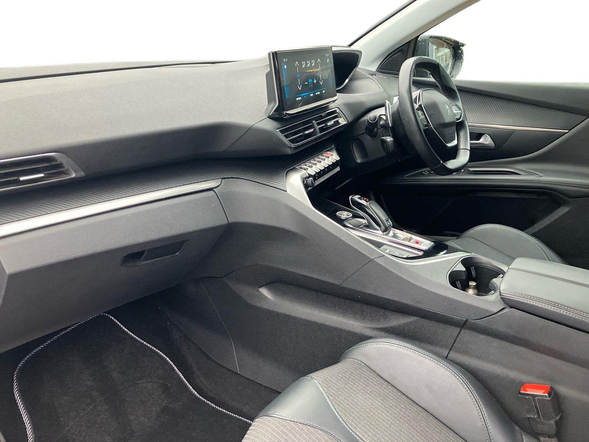 Used Peugeot 3008 2022 for sale - 76958040: Photo 6