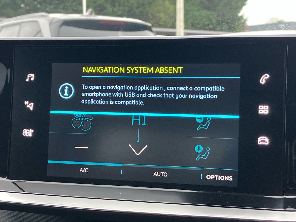 Used Peugeot 2008 2022 for sale - 77283261: Photo 11