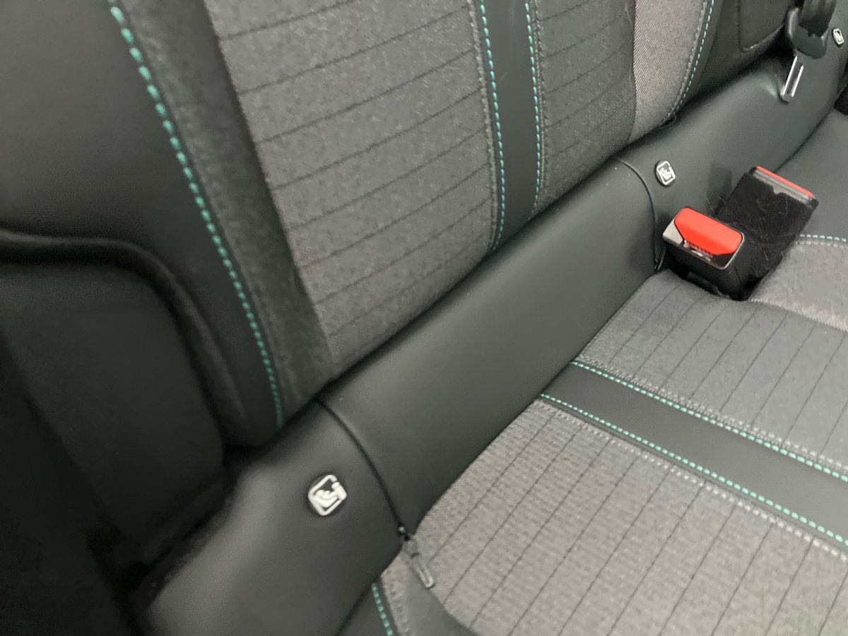 Used Peugeot 2008 2022 for sale - 77283261: Photo 31