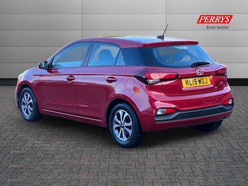 Used Hyundai i20 2019 for sale - 77077477: Photo