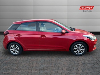 Used Hyundai i20 2019 for sale - 77077477: Photo