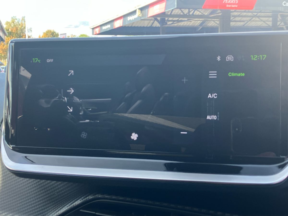 Used Peugeot 2008 2024 for sale - 76016623: Photo 12