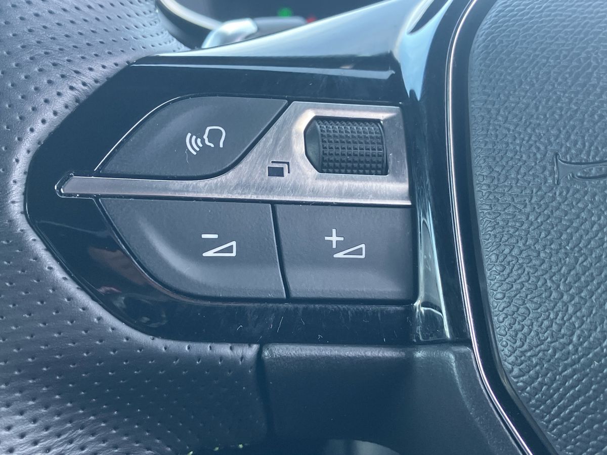 Used Peugeot 2008 2024 for sale - 76016623: Photo 16