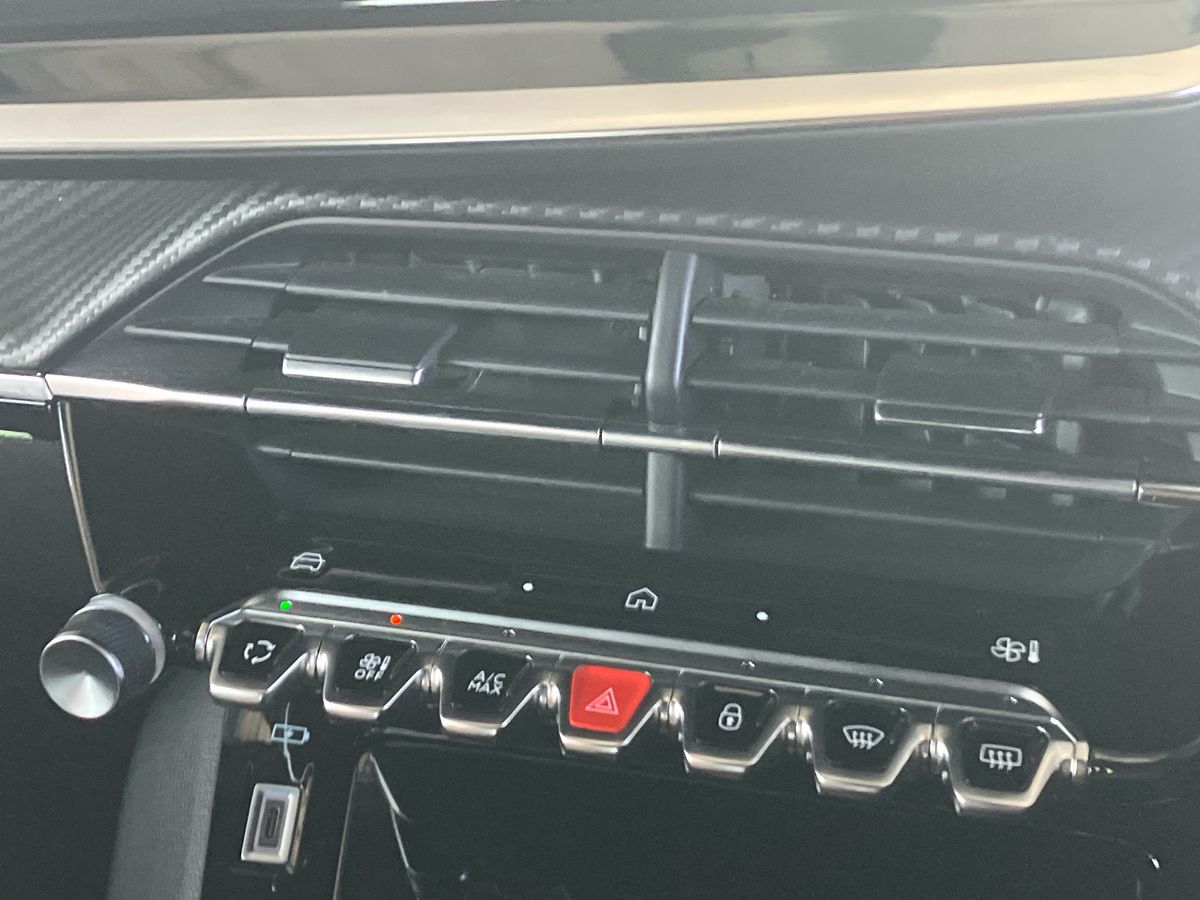 Used Peugeot 2008 2024 for sale - 76016623: Photo 55