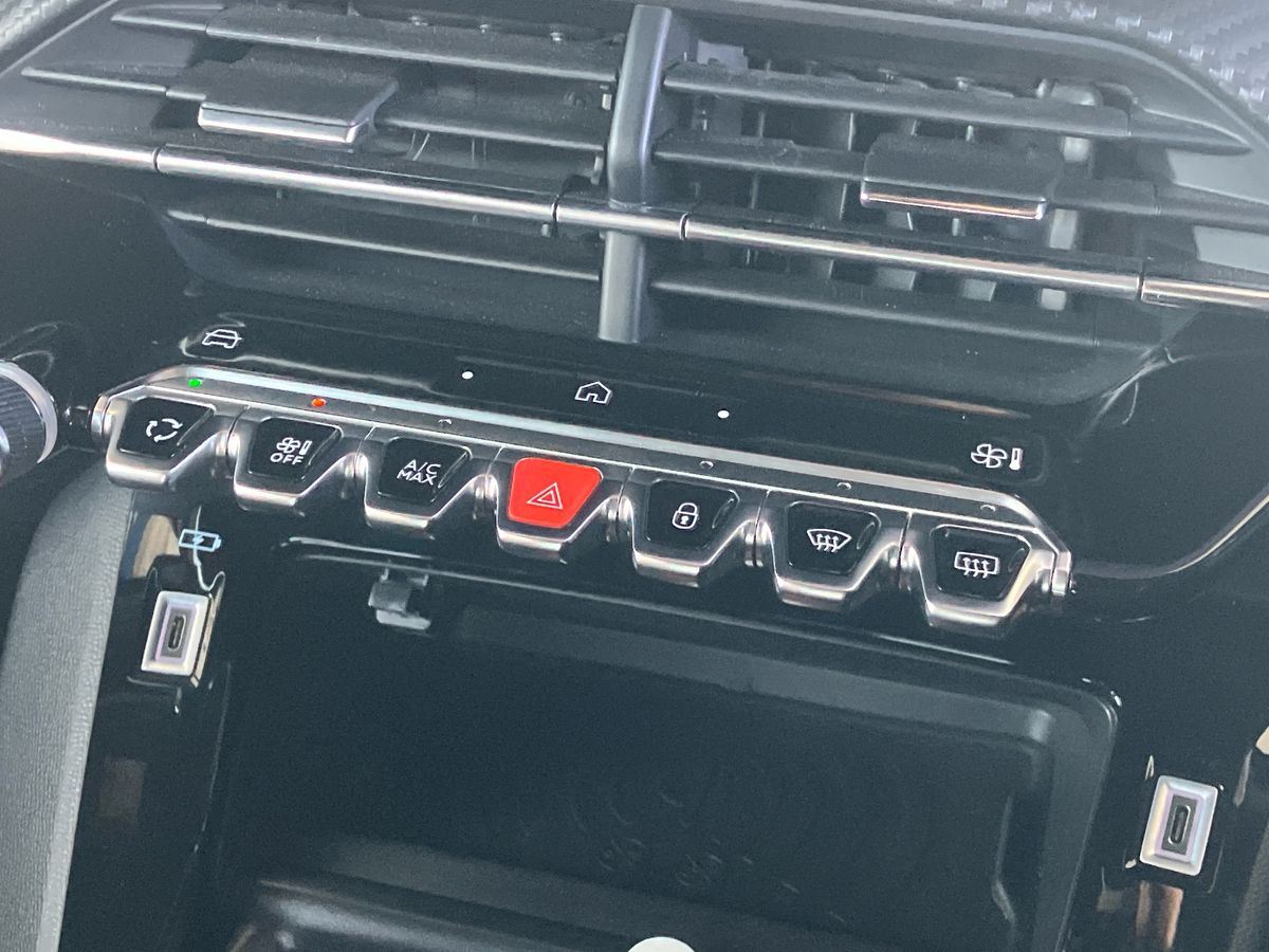 Used Peugeot 2008 2024 for sale - 76016623: Photo 56