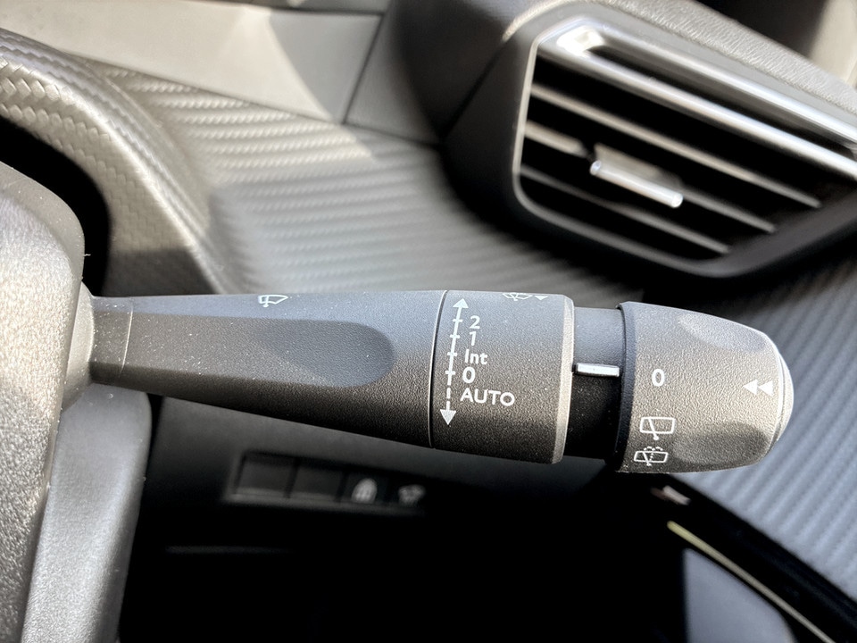 Used Peugeot 208 2024 for sale - 78177993: Photo 30