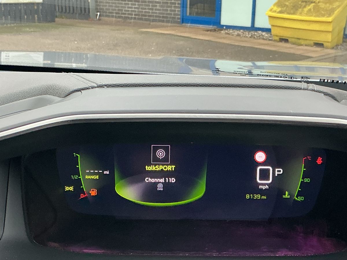 Used Peugeot 2008 2022 for sale - 77221159: Photo 43