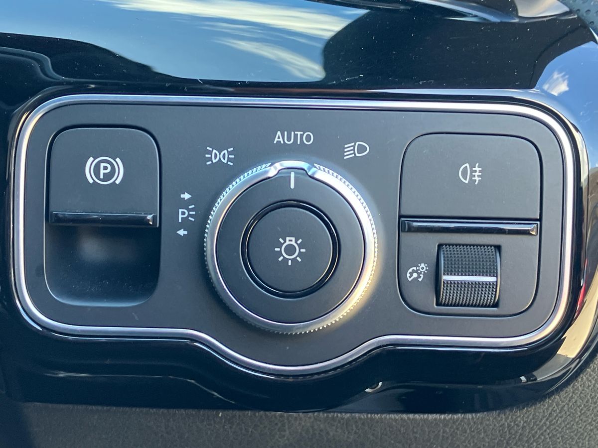 Used Mercedes-Benz CLA 2020 for sale - 76577584: Photo 37