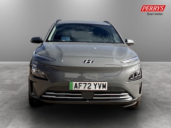 Used Hyundai KONA 2023 for sale - 77789899: Photo