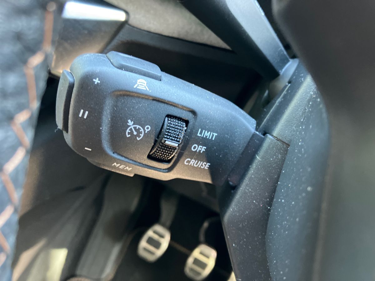 Used Peugeot 5008 2022 for sale - 77113599: Photo 41