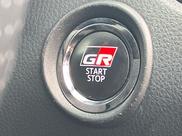 Used Toyota C-HR 2023 for sale - 75536272: Photo 42