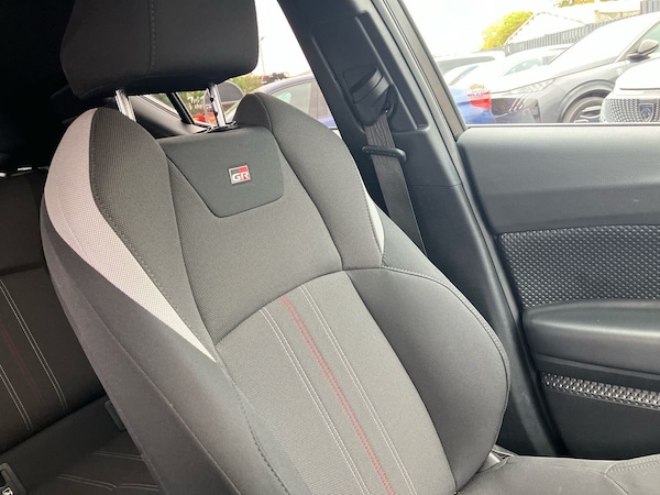 Used Toyota C-HR 2023 for sale - 75536272: Photo 59