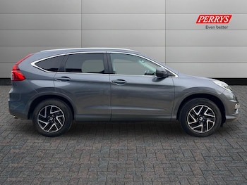 Used Honda CR-V 2018 for sale - 76382813: Photo