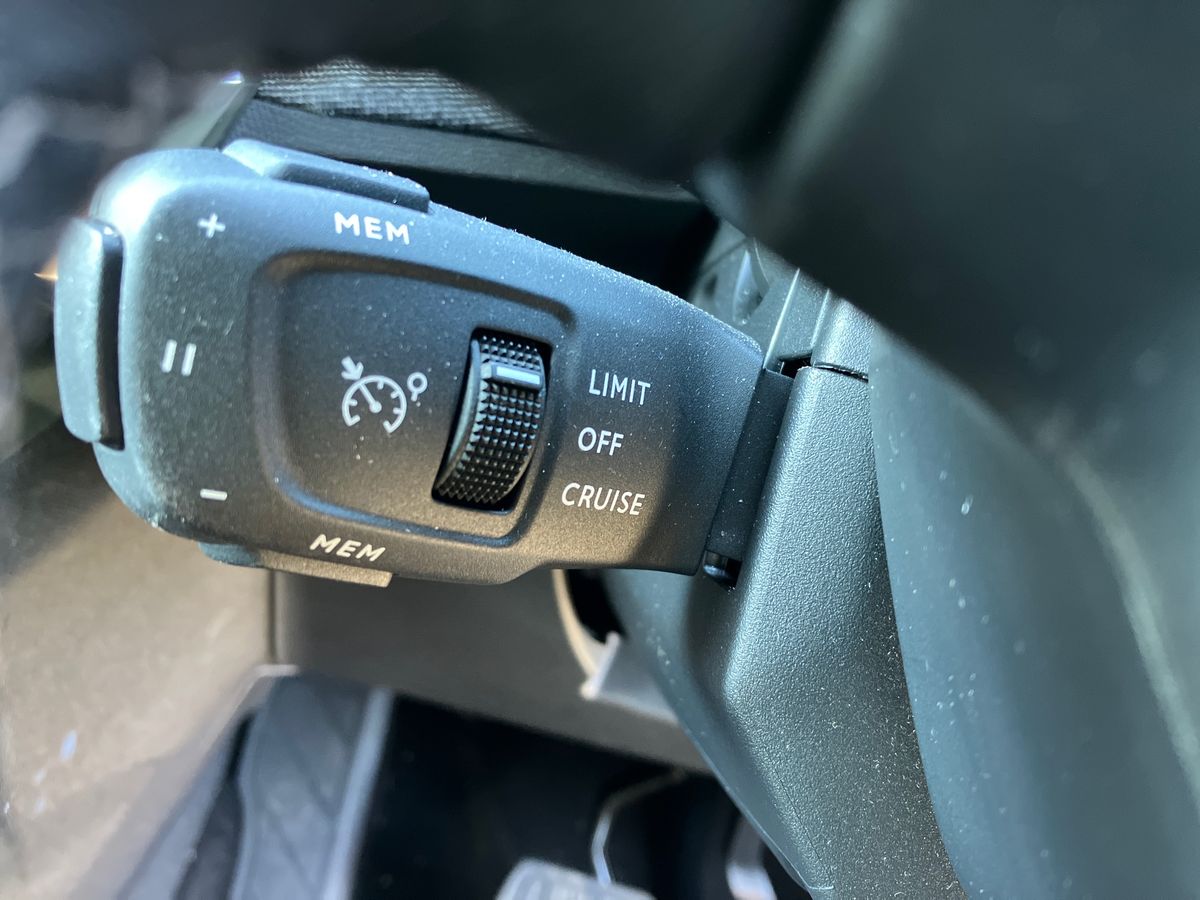 Used Peugeot 3008 2022 for sale - 77604250: Photo 38