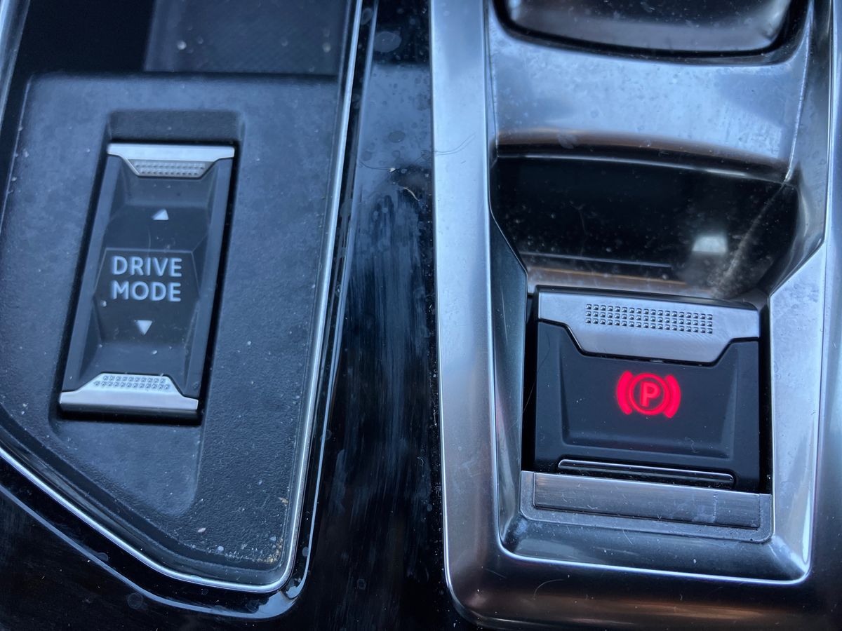 Used Peugeot 3008 2022 for sale - 77604250: Photo 47