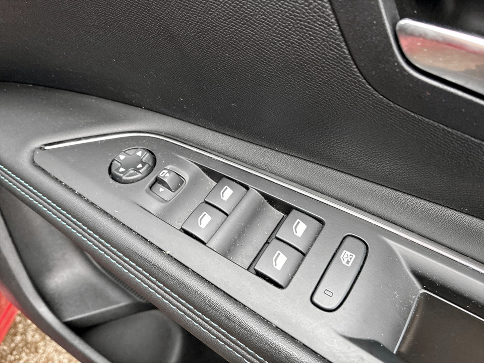 Used Peugeot 3008 2022 for sale - 77604250: Photo 88