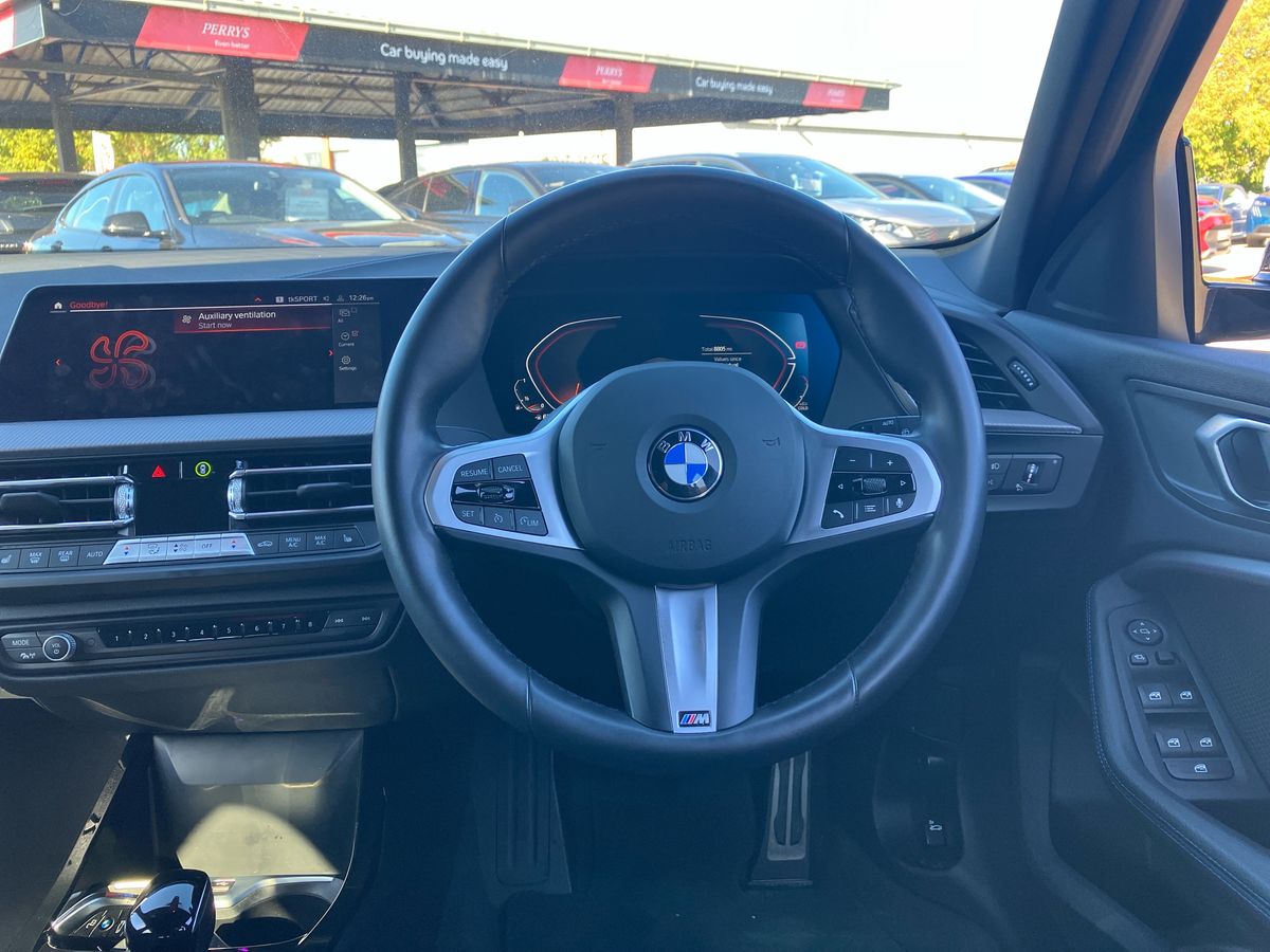 Used BMW 1 Series 2024 for sale - 76128207: Photo 15