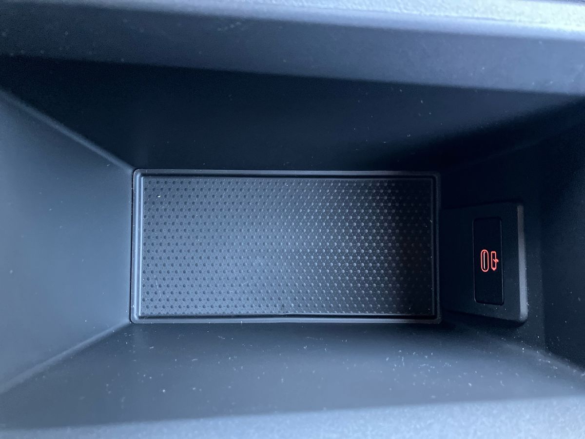 Used BMW 1 Series 2024 for sale - 76128207: Photo 54