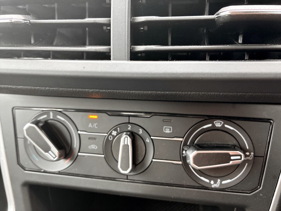 Used Volkswagen Polo 2023 for sale - 77980443: Photo 35