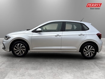 Used Volkswagen Polo 2023 for sale - 77980443: Photo