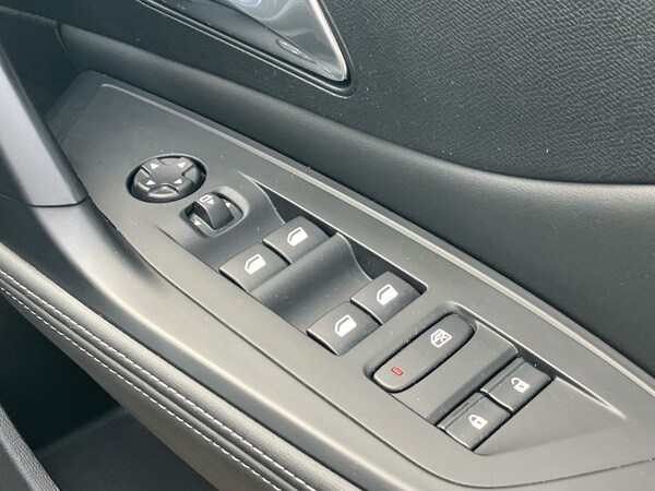Used Peugeot 308 2023 for sale - 75711200: Photo 21