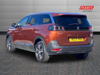 Used Peugeot 5008 2022 for sale - 76128293: Photo 2