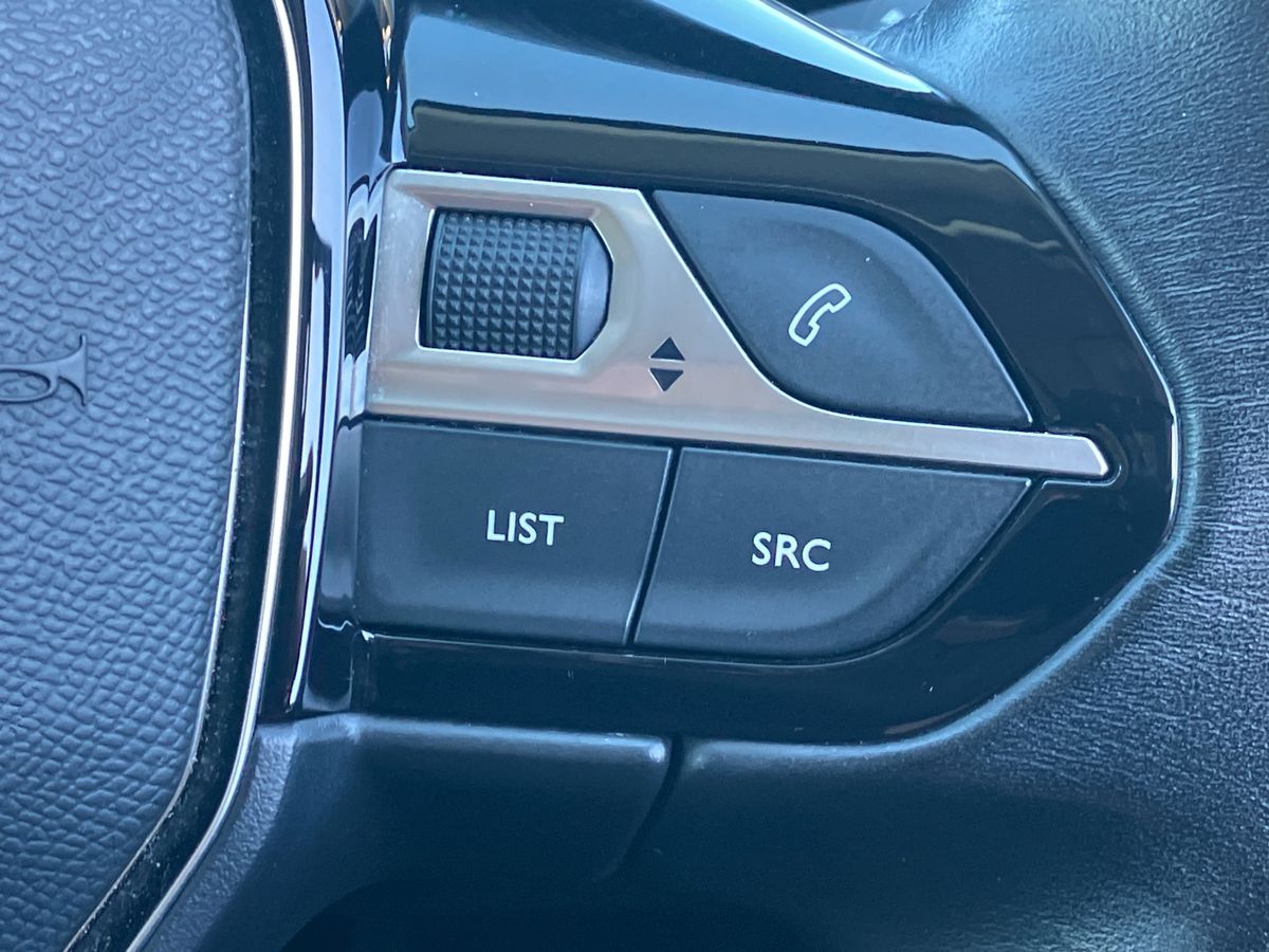 Used Peugeot 5008 2022 for sale - 76128293: Photo 42