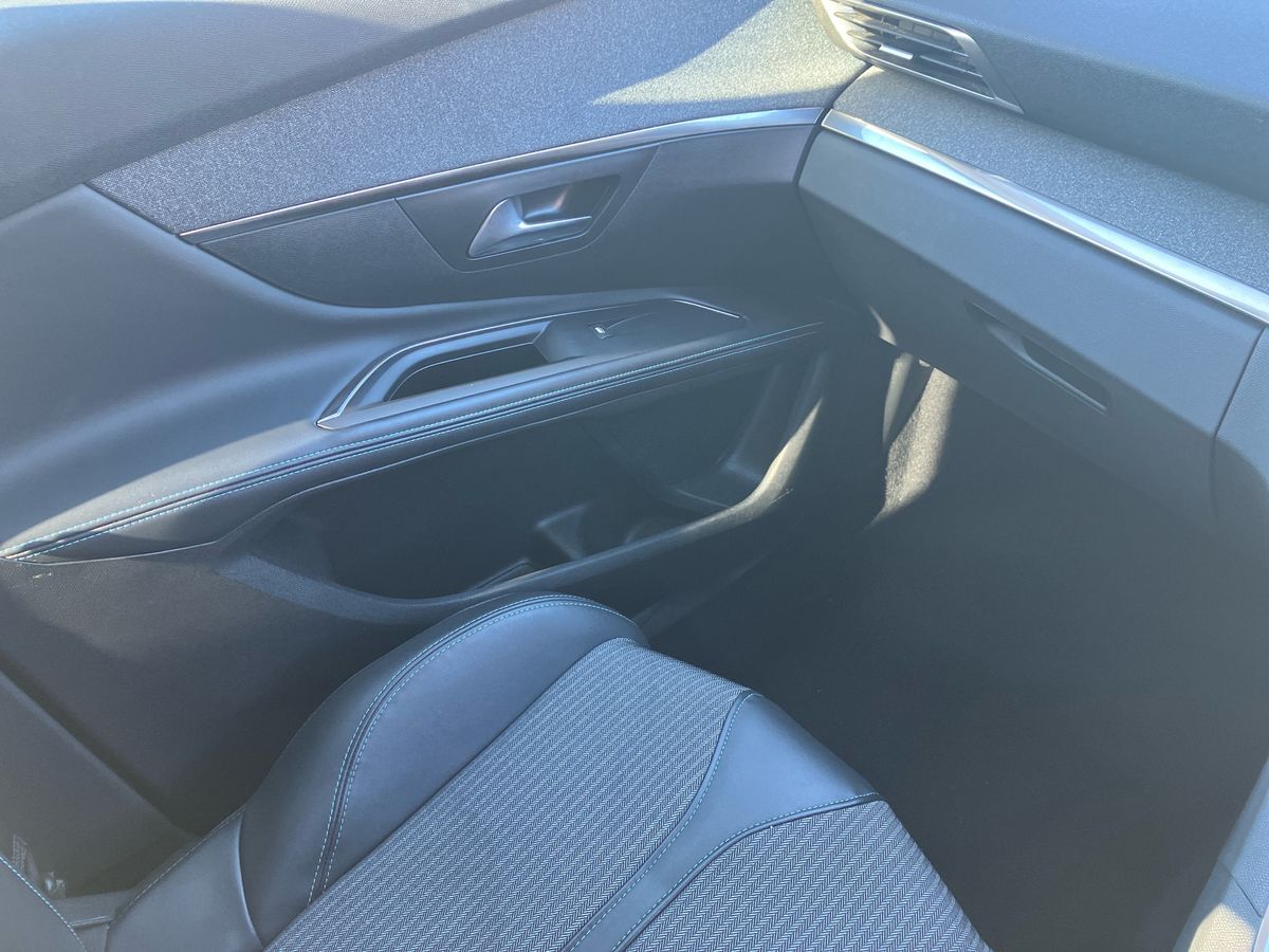 Used Peugeot 5008 2022 for sale - 76128293: Photo 58