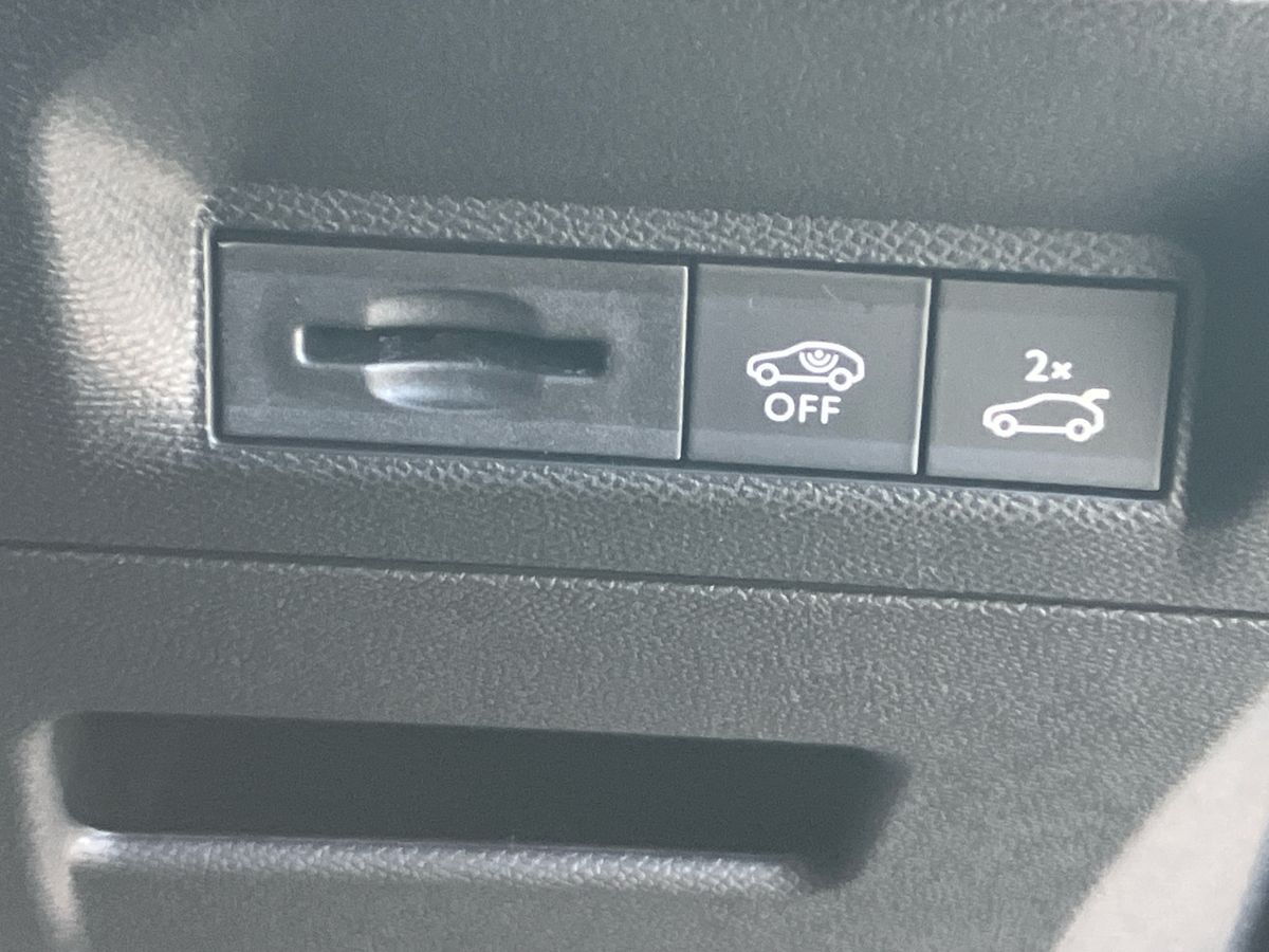 Vehicle 44
