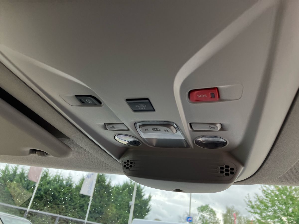 Vehicle 48
